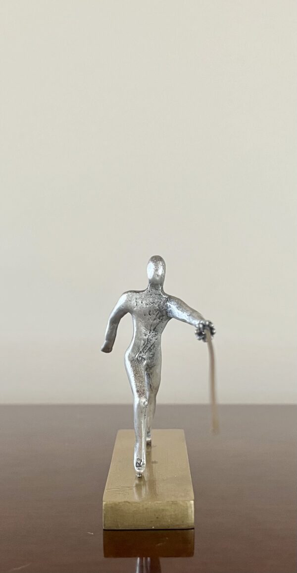 1990's Vintage, The Fencer, Handmade, Signed, Solid 925 Sterling Silver Miniature Figurine Sculpture on Solid Bronze Base - Image 4