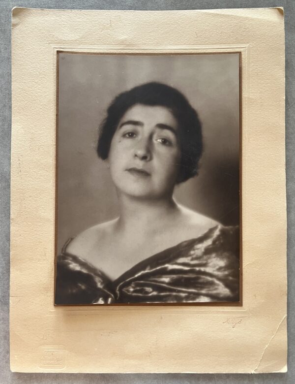 1940s, Vintage Original B&W Photo, Lady Portrait, Greek Photographer NELLY'S